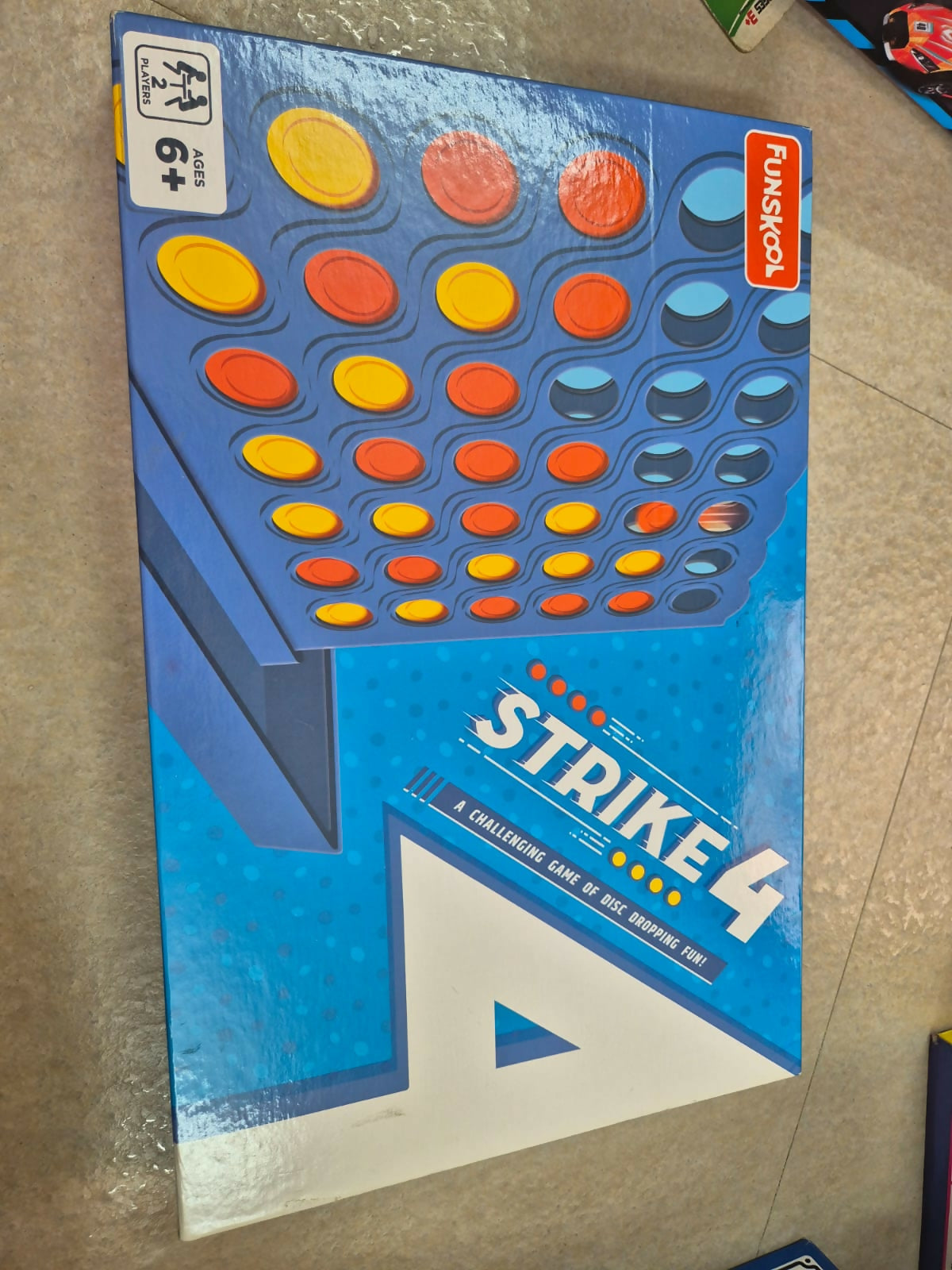 Board game box for 'Strike 4' by Funky Fox 