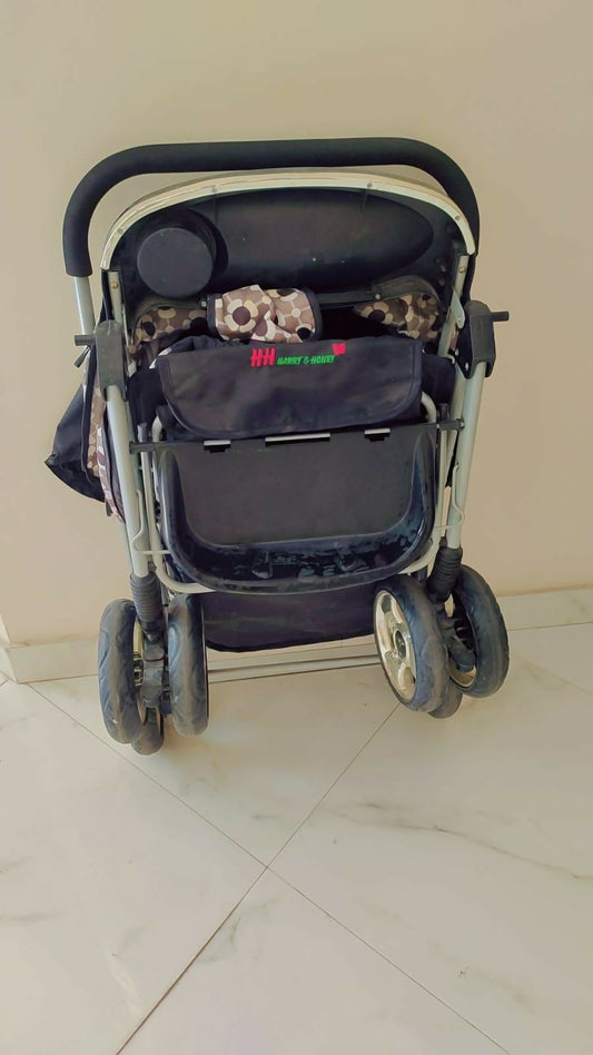 HARRY AND HONEY Pram Cum Stroller – Comfortable, Safe & Easy to Use