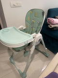 R for Rabbit high chair with adjustable seating, feeding tray, secure safety harness, sturdy frame, and comfortable support for babies and toddlers during mealtimes.