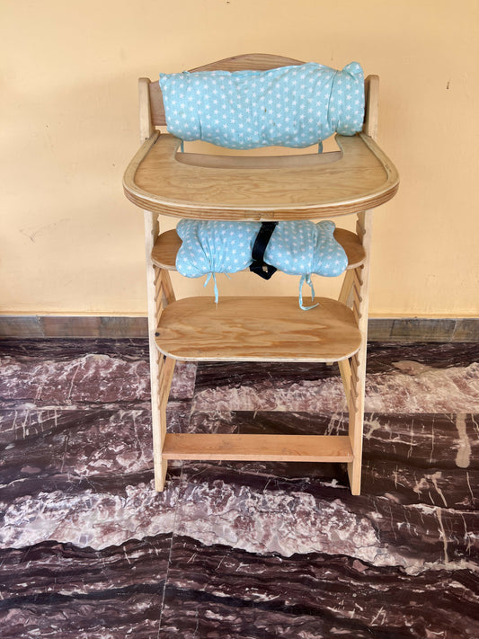 BABYHUG Reine Wooden Dinning High Chair With Cushion - PyaraBaby