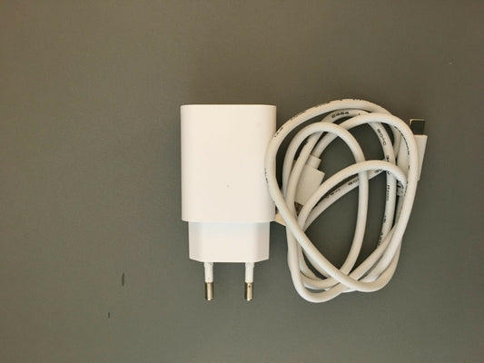 MEDELA Swing Maxi Electric Breast Pump – Double Pumping for Faster & Efficient Expression