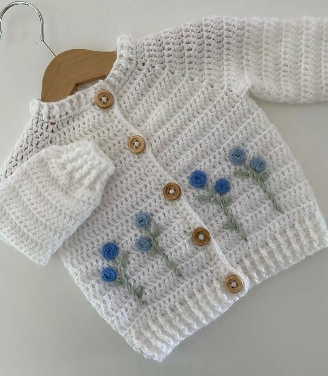 Cozy Baby Sweater – Soft, Warm, and Perfect for Newborns & Toddlers!