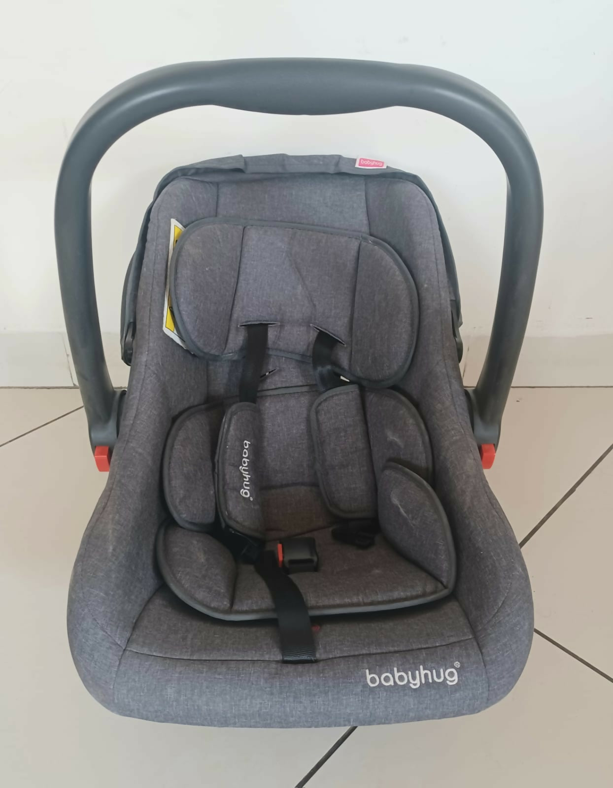 Buy Babyhug Amber Car Seat Cum Carry Cot – 4-in-1 comfort and safety from newborn to toddler.


