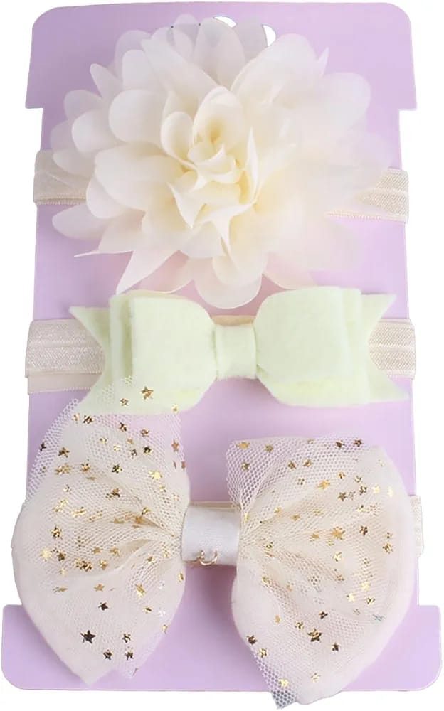 Add a touch of charm to your baby girl’s look with these delightful hair accessories, designed to complement any outfit. 