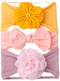 Add a touch of charm to your baby girl’s look with these delightful hair accessories, designed to complement any outfit. 