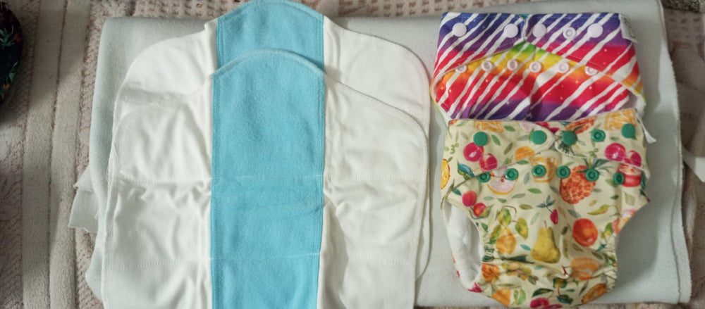 Combo of 2 SUPER BOTTOMS Uno Freesize Premium Cloth Diaper for Babies (3m-3y) + Organic Cotton Pad  Free Size