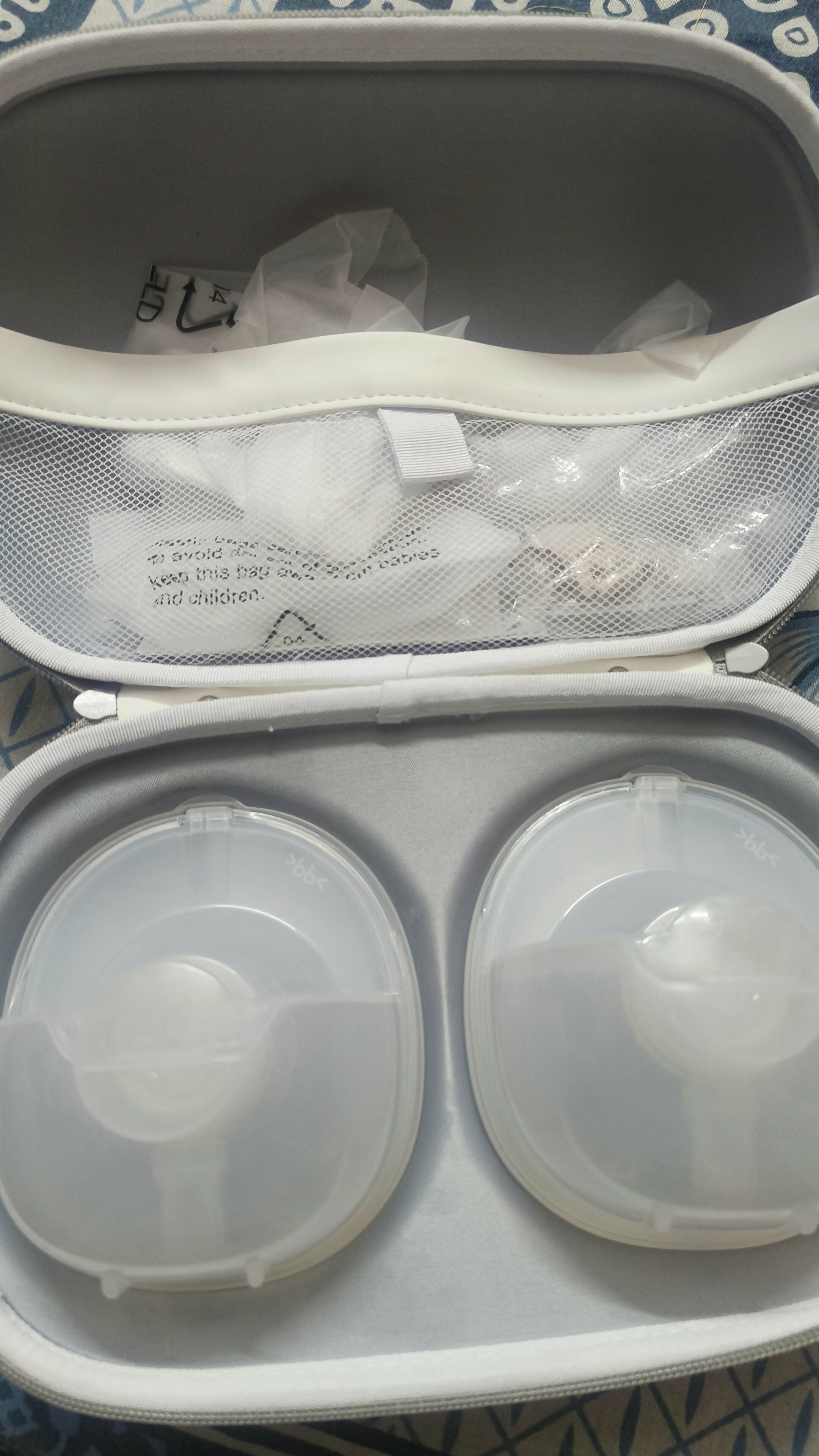 BAYBEE Wearable Electric Breast Pump