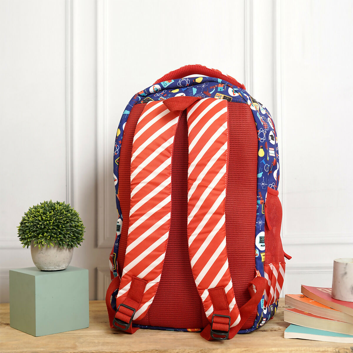 ilearnngrow School Bags are a Perfect Combination of Style and Functionality, designed to meet the contemporary requirements of students.