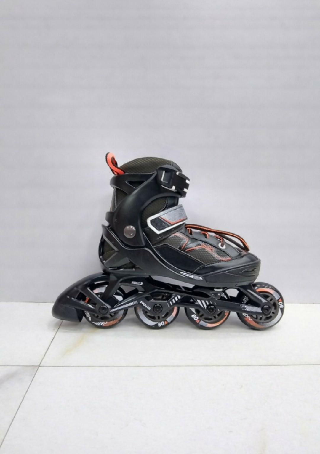OXELO  Adjustable Inline Skates Kids Decathlon Roller Skates Size 32-35