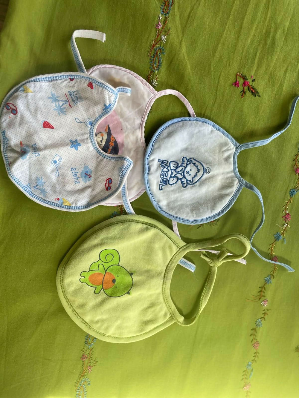 Bibs For New born - Set of 4