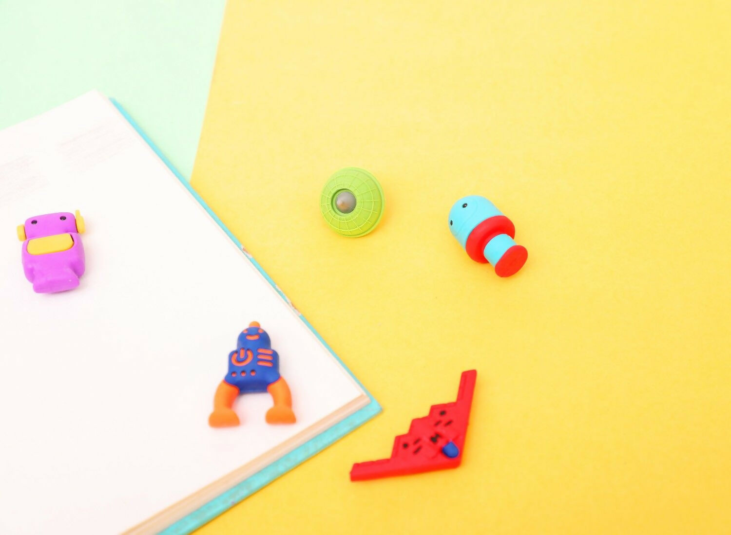 Fun colorful dust free erasers for kids. Erasing anymistake becomes much more fun with these beautifully crafted erasers.