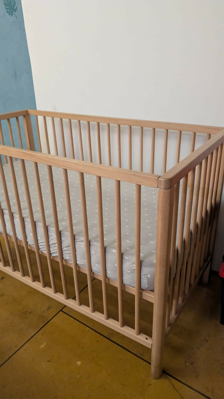 MOTHERCARE Balham Cot/Crib Bed Including Mattress