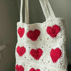 Heart shoulder bag – cute, stylish, and perfect for carrying your essentials with love.