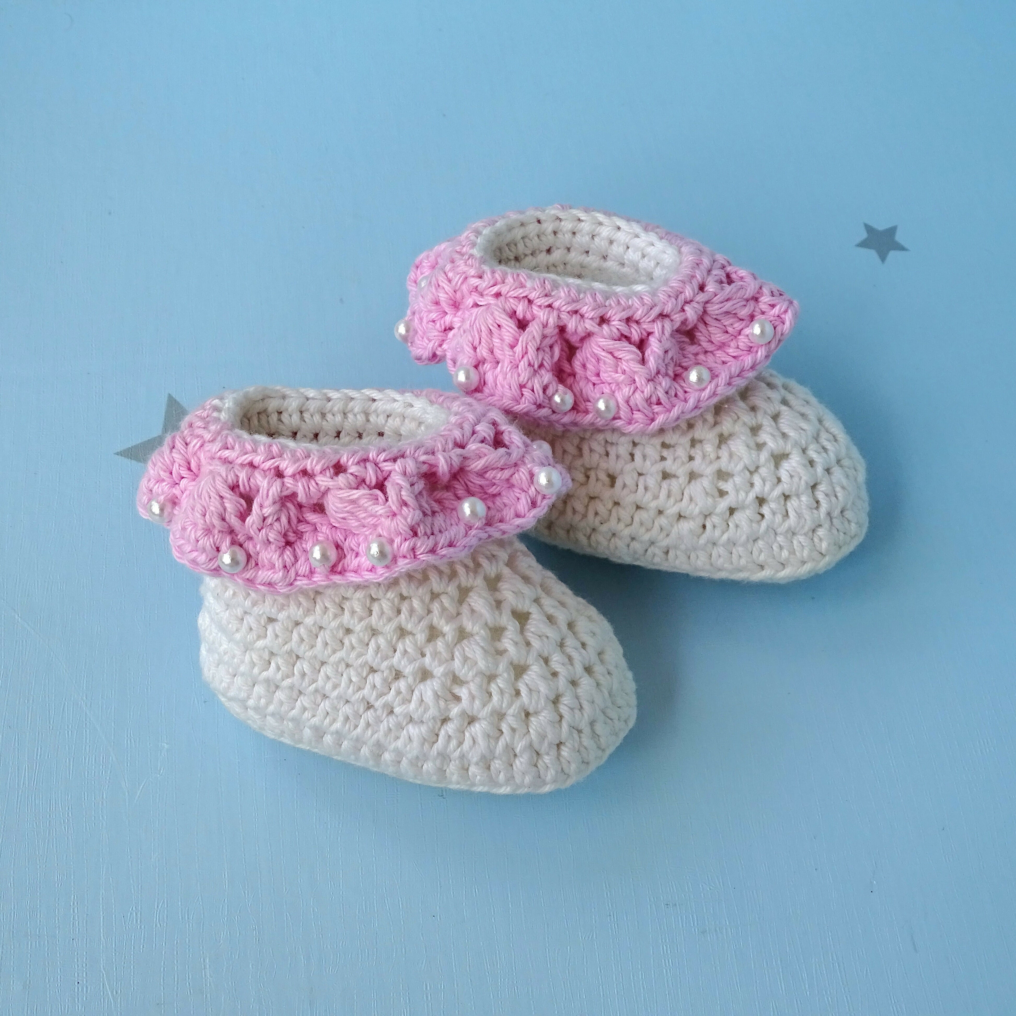 Crochet Newborn Booties - PyaraBaby