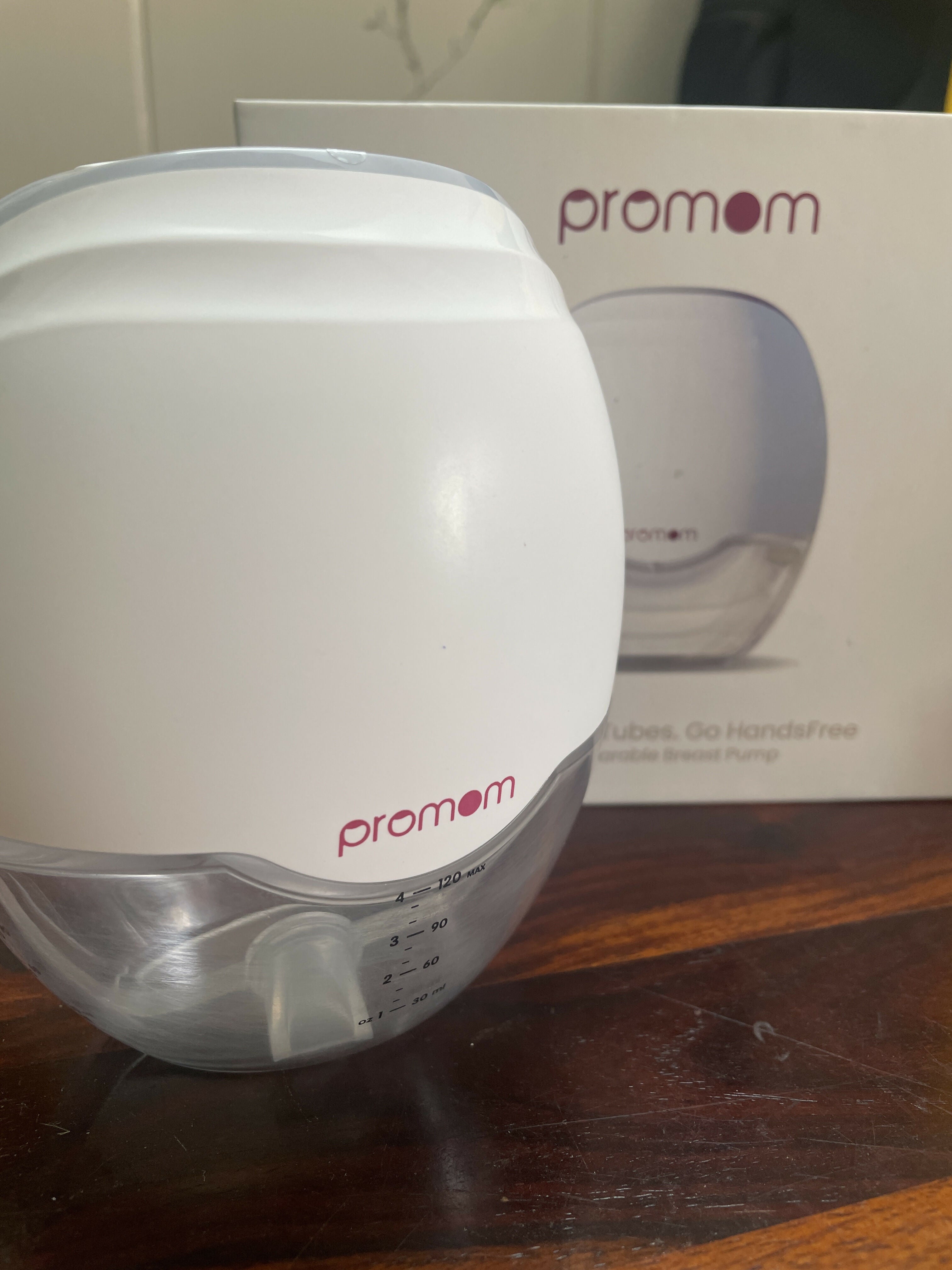 PROMOM Hands-Free Breast Pump - Wearable, discreet, and efficient breast pump for comfortable and convenient milk expression on the go.