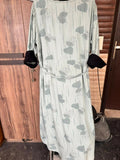Bhuvika Rayon Dobby Anarkali Maternity Feeding Kurti – Stylish, comfortable, and effortlessly functional for pregnancy and beyond.








