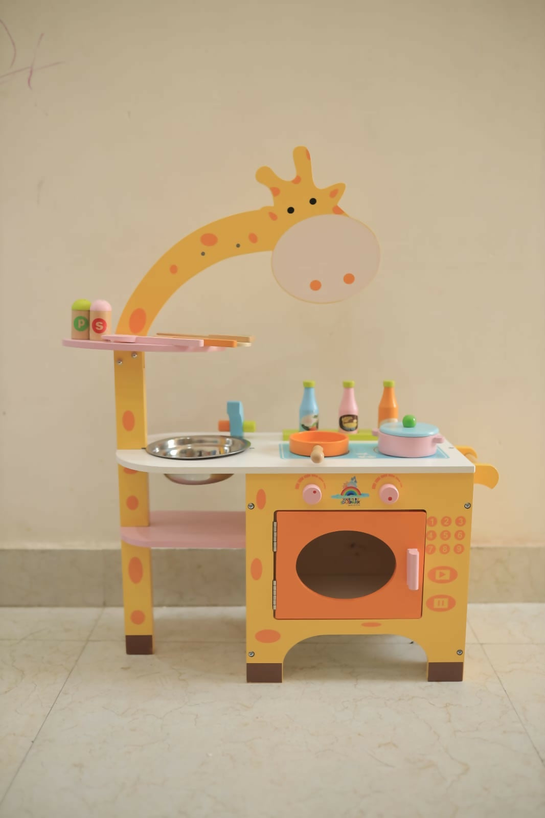Edusparktoys Giraffe Kitchen set