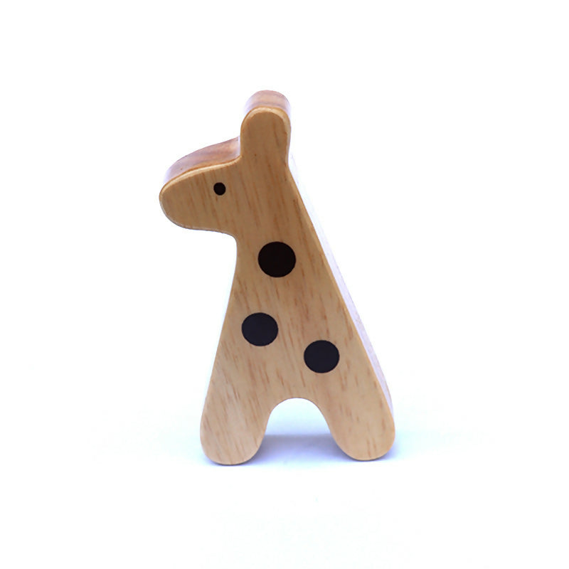 Explore the Giraffe Shaker – a versatile percussion toy and gentle rattle for little ones, perfect for auditory exploration and early grasping skills.