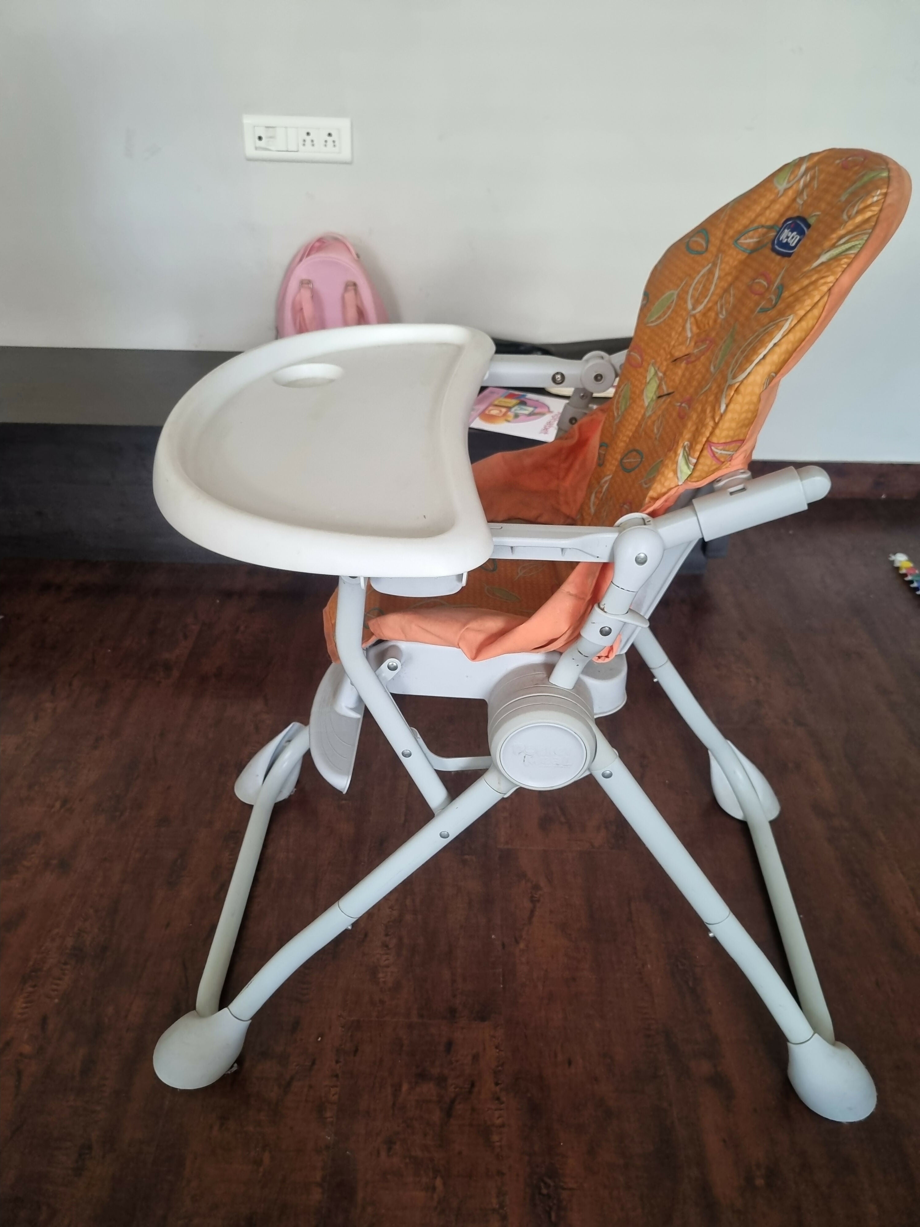 CHICCO POCKET MEAL  Feeding/ High chair