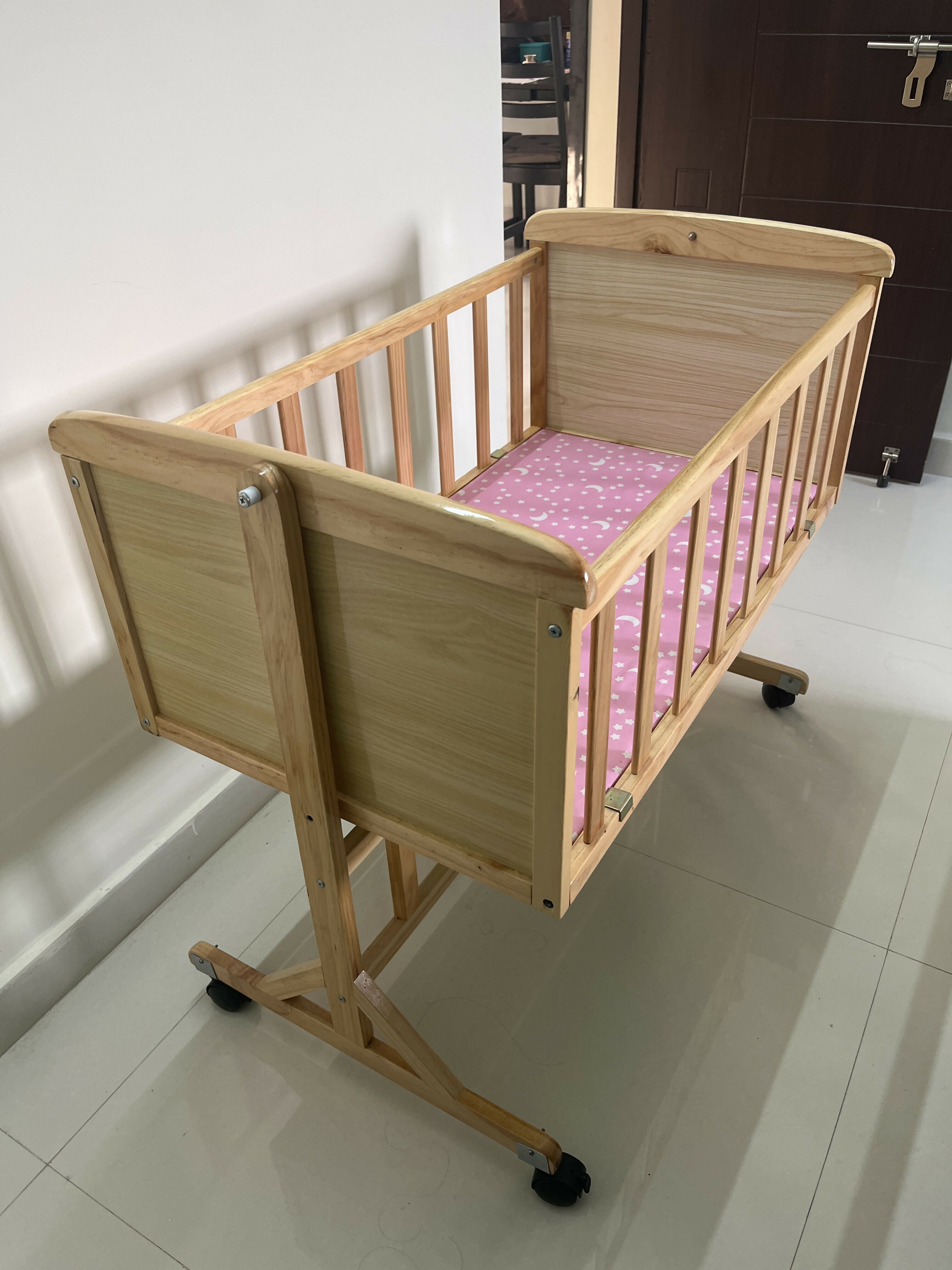 BayBee Cradle/Swing Cum Crib – Safe, Soothing, and Versatile Baby Crib for Comfort and Relaxation!