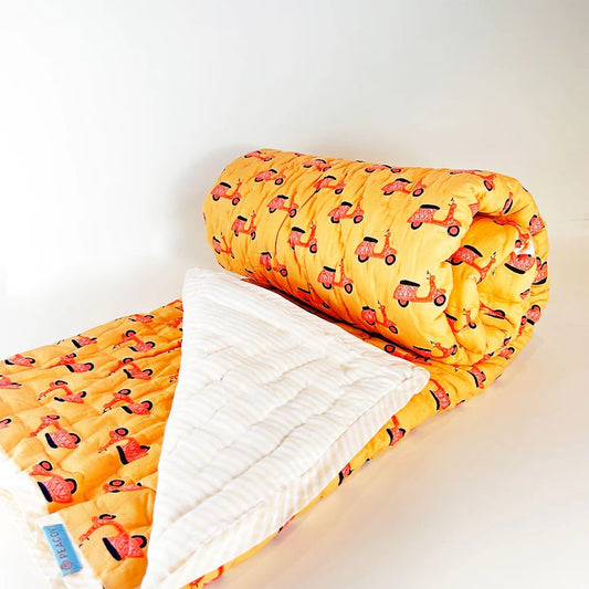 Peach scooter Kids Quilt | Single | 40x60 Inches - PyaraBaby