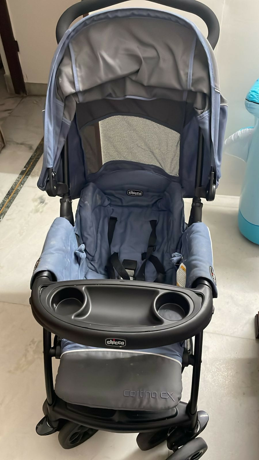 Experience premium comfort and safety with the Chicco Cortina CX Pram—versatile, easy to maneuver, and perfect for your baby’s everyday adventures!v