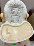 Parents looking for a functional, comfortable, and adorable highchair for daily feeding.

