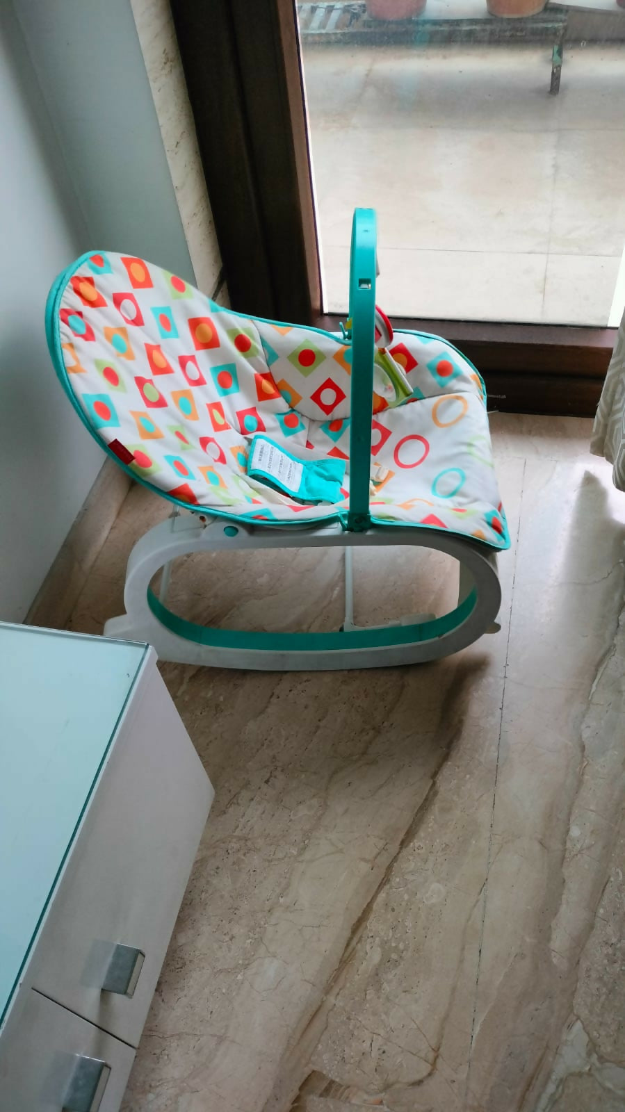 From gentle naps to playful wiggles—comfort begins with FISHER PRICE.

