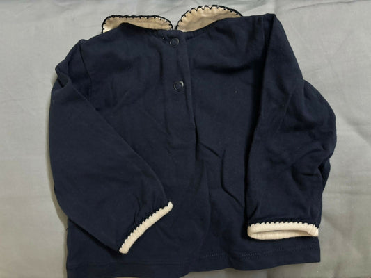 Keep your baby snug and comfortable during the chilly months with this Chicco winter top. Crafted from soft, breathable fabric, it ensures warmth without compromising on comfort. 