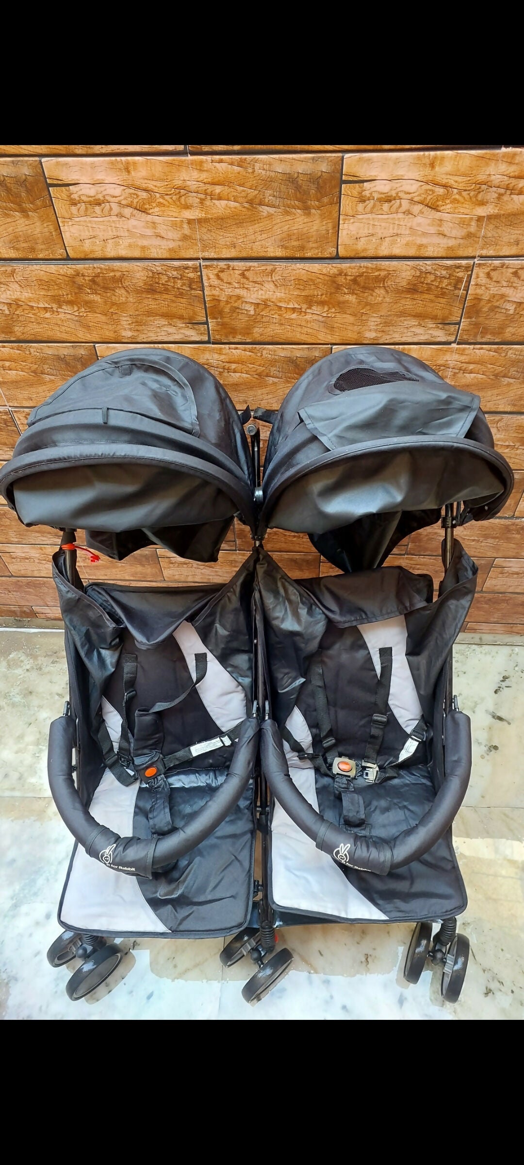 R FOR RABBIT  Twin Pram Stroller