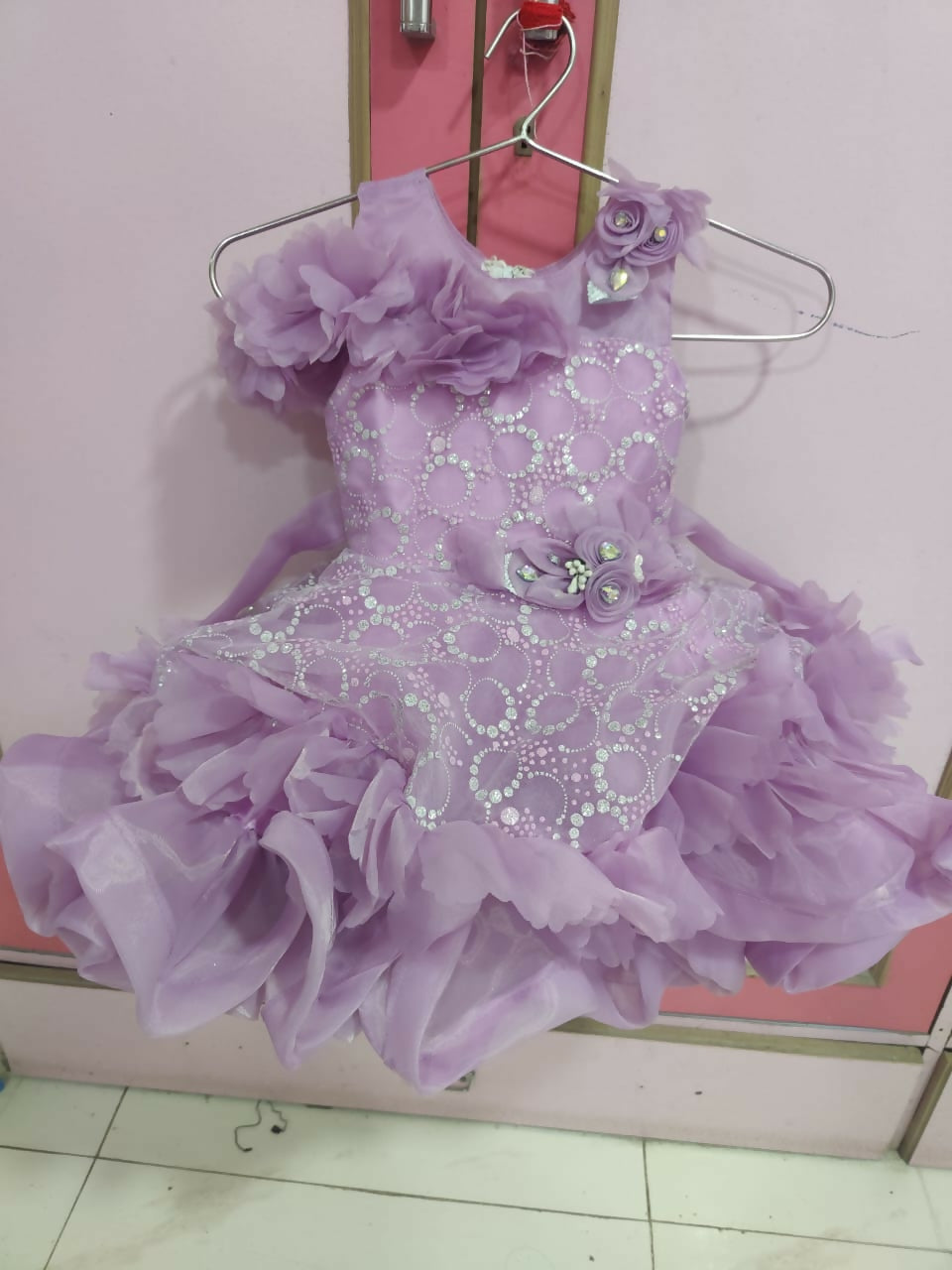 Discover the MUMKINS Dress/Frock for baby girls, offering adorable designs and ultimate comfort with soft, breathable fabric perfect for any occasion.