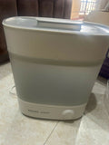PHILIPS AVENT bottle sterilizer – quick, safe, and chemical-free sterilization for your baby’s essentials.