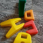 High-quality plastic Building Game featuring crocodile and giraffe designs, enhancing creativity and fine motor skills in children.