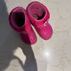 Comfy, Cute, and Ready for Fun – Crocs Sandals for Happy Little Feet!