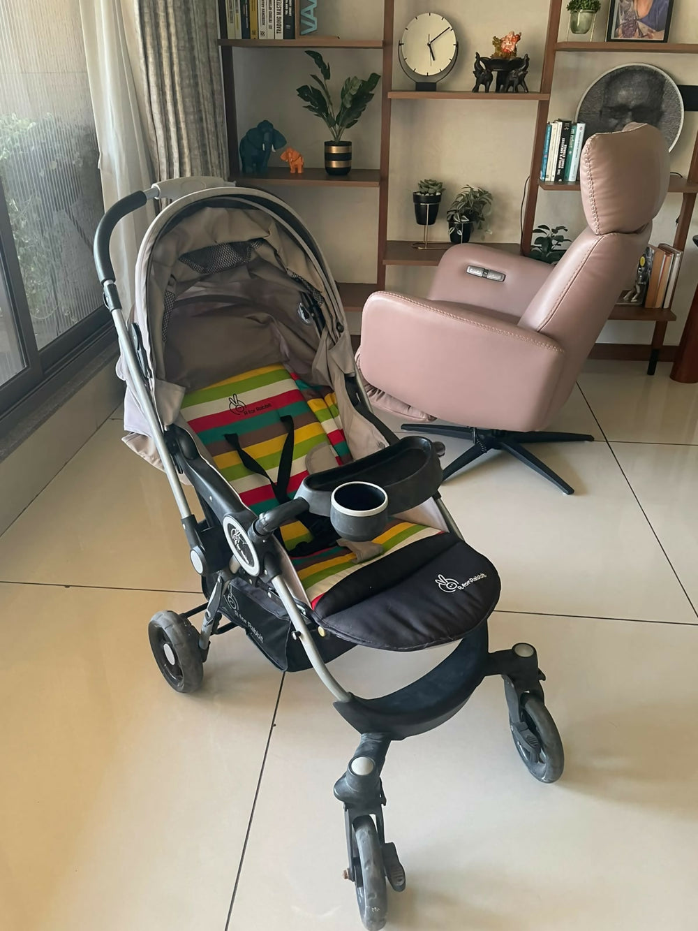 R FOR RABBIT Chocolate Ride Baby Stroller/Pram for comfortable everyday walks and outings.