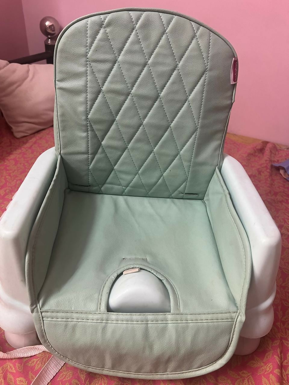 BABYHUG Booster Chair With Cushion