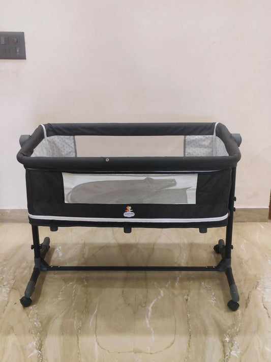 BABYTEDDY baby cradle – safe, breathable, and soothing swing bed for peaceful infant sleep.

