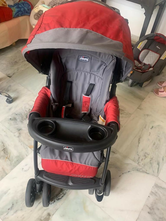 Chicco Stroller/Pram for Baby – Comfortable, secure, and easy-to-use stroller with a reclining seat, adjustable canopy, and compact fold.