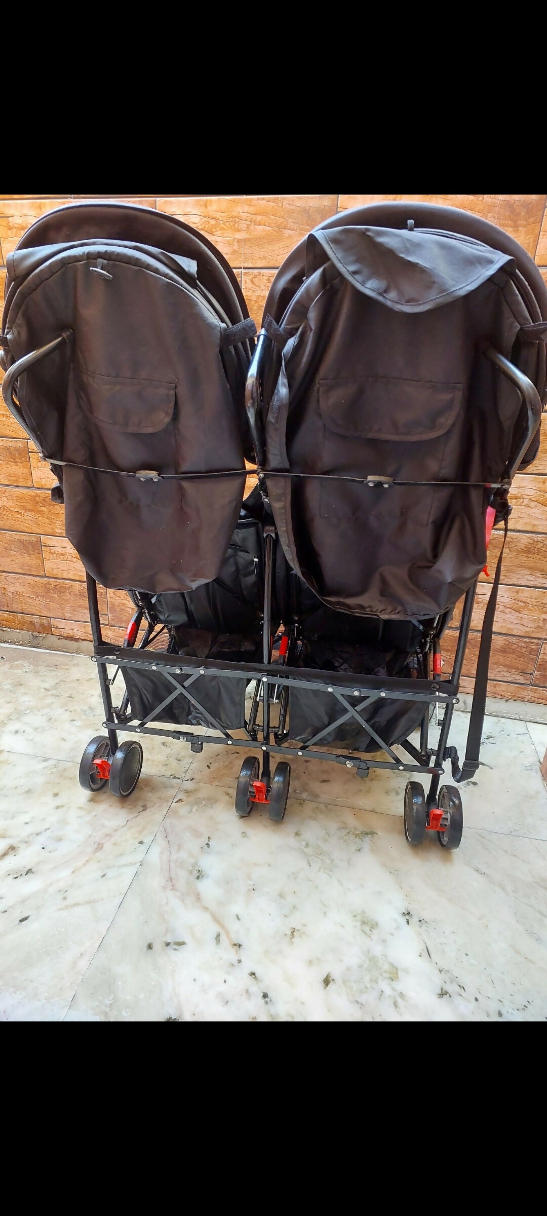 R FOR RABBIT  Twin Pram Stroller
