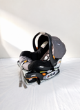 Chicco KeyFit 30 Infant Car Seat Rear Facing With Stay In Car Base B135