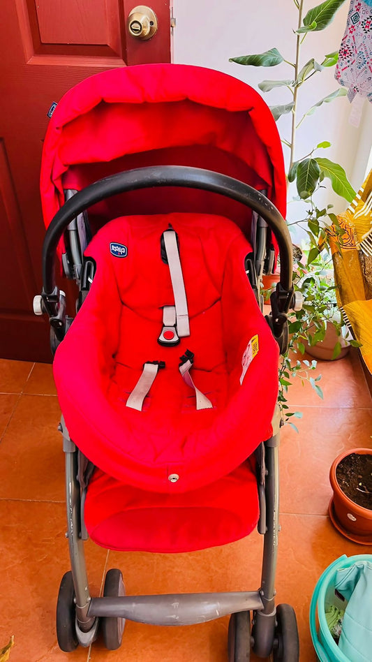 Experience convenience and safety on the go with the CHICCO Car Seat with Stroller, offering a seamless travel solution for parents. With advanced safety features and easy maneuverability, it's perfect for everyday outings and family adventures.