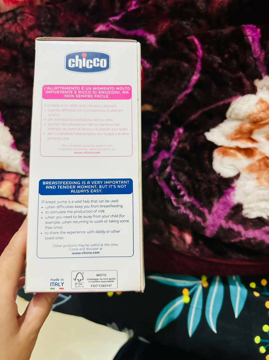 Simplify your breastfeeding journey with the CHICCO Manual Breast Pump—a trusted companion for nursing mothers seeking convenience, comfort, and reliability.