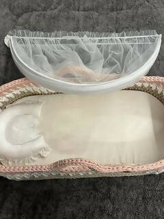 COCOON CROCHET Baby Bassinet With Mosquito Net - PyaraBaby