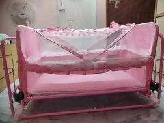 FAB N FUNKY Baby Lightweight Cradle With Mosquito Net, Dimensions: L 91.5 x B 65 x H 53 cm - PyaraBaby