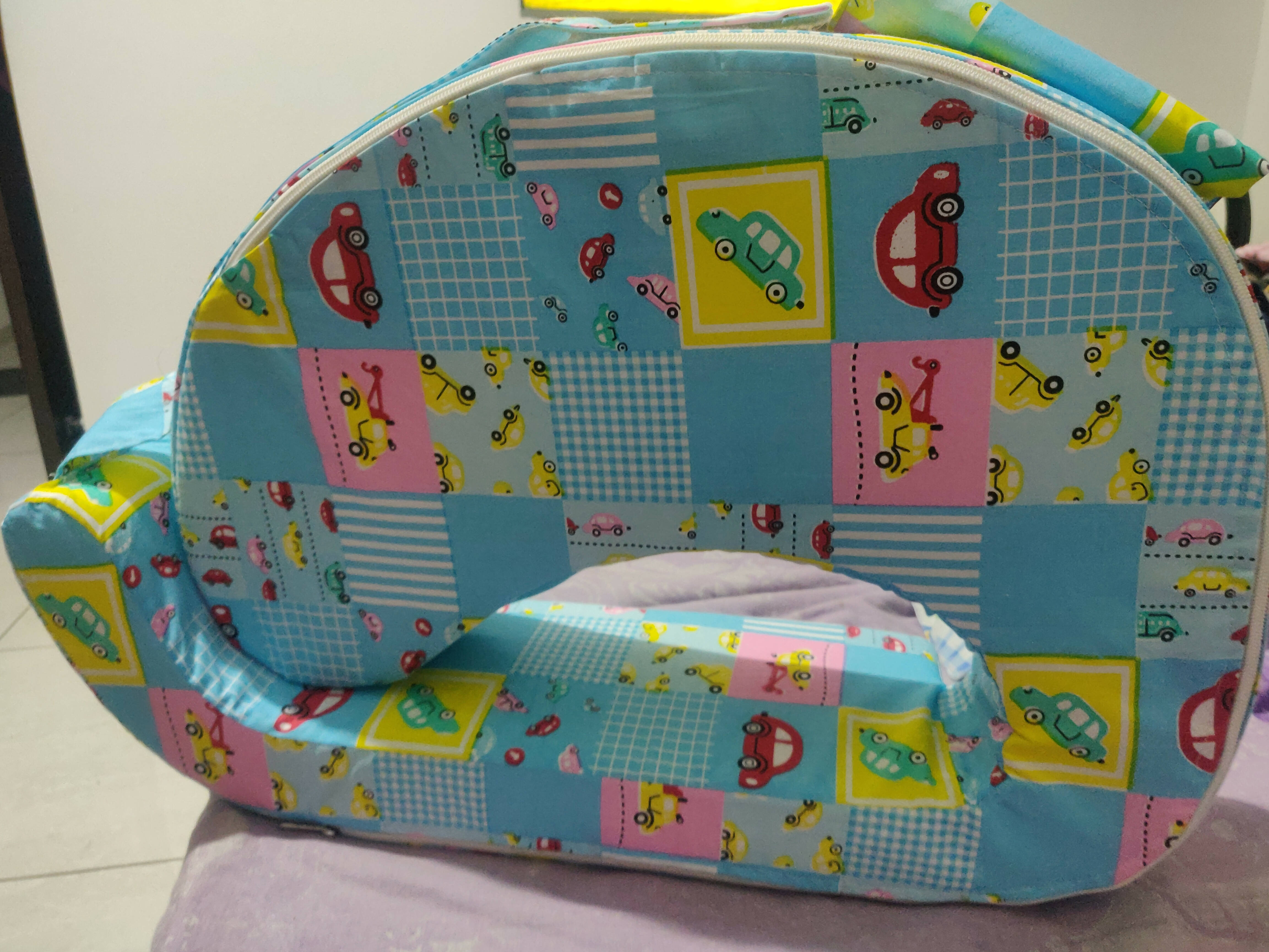 BABYHUG Feeding Pillow - PyaraBaby