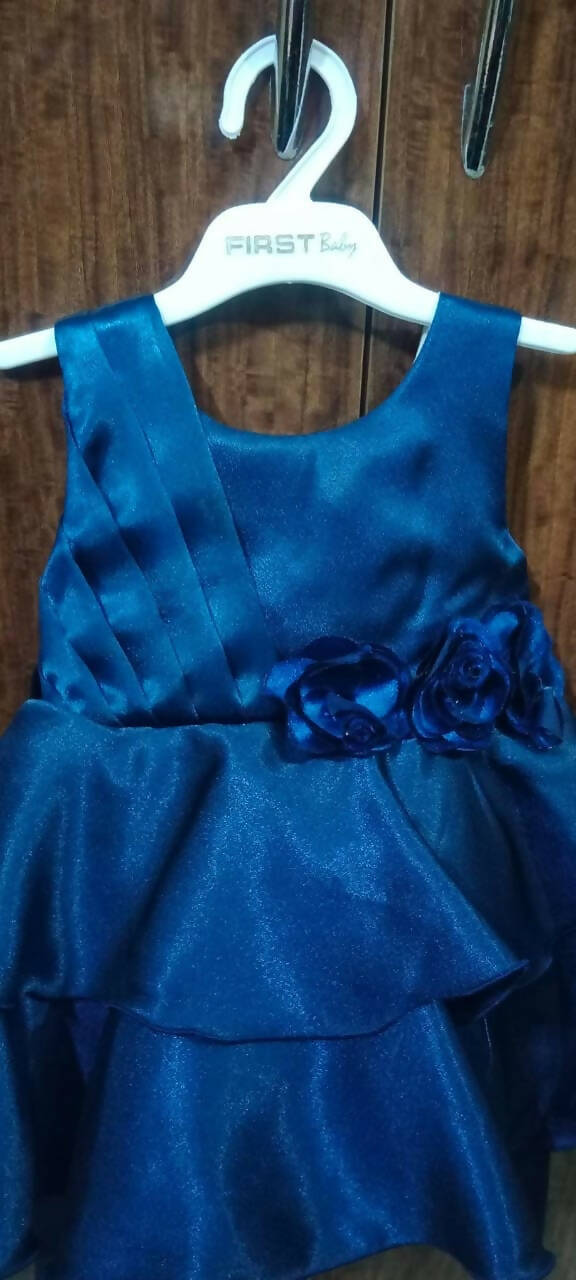 Make your baby girl the belle of the ball with our LEMON MINT Partywear Dress/Frock - pure elegance for little divas!