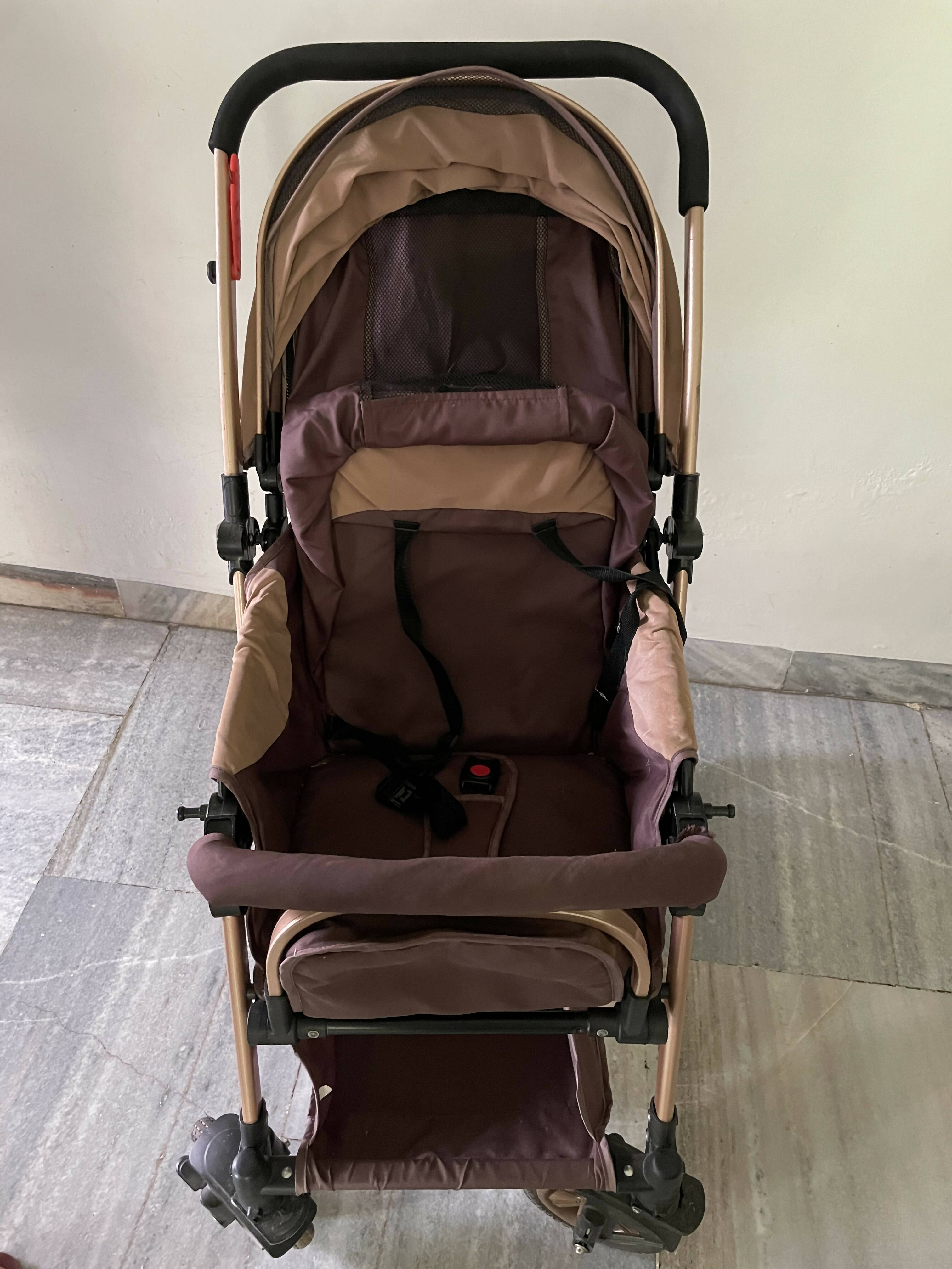 STAR AND DAISY Multi adjustment ultra pram/stroller - PyaraBaby