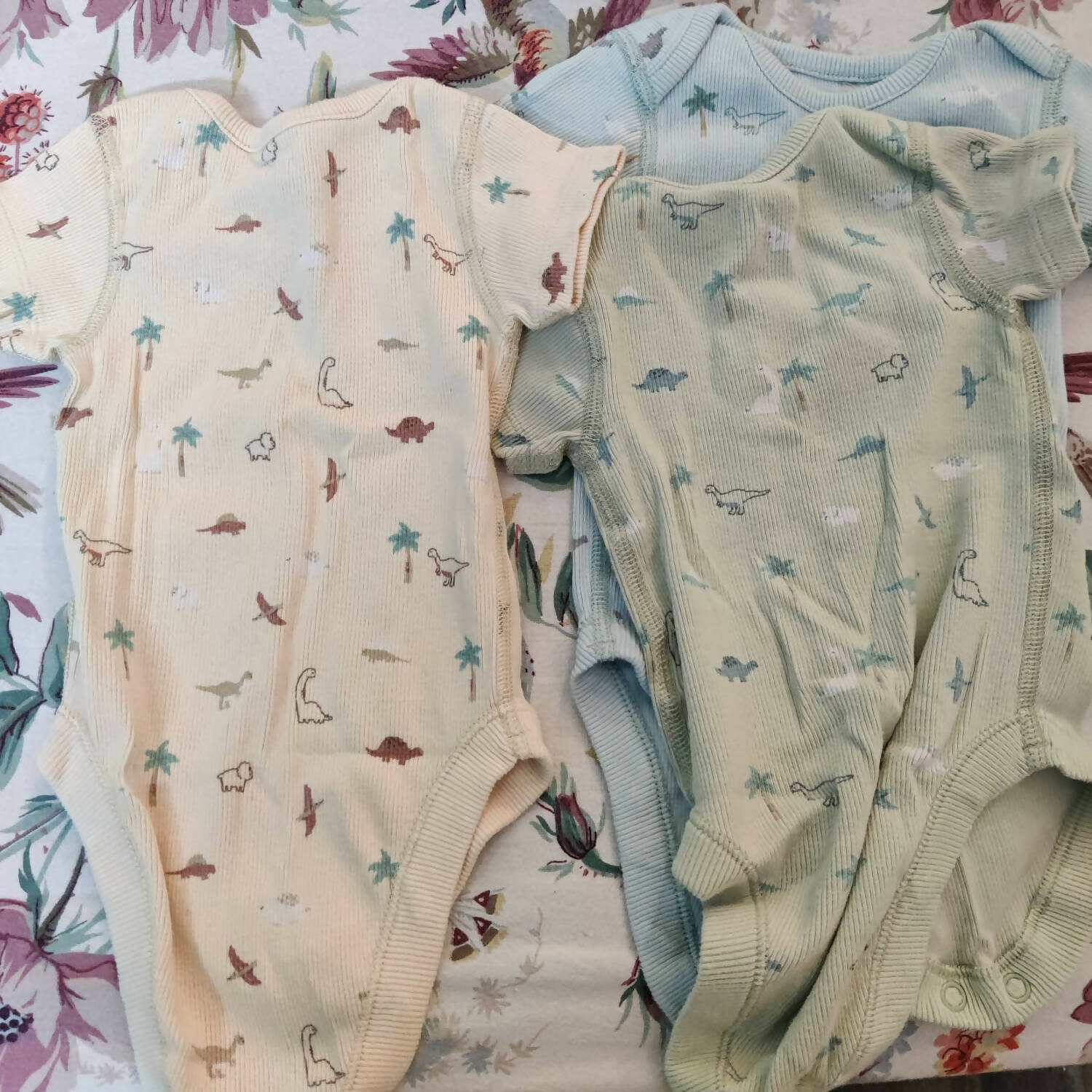 M&S Set of 3 Rompers/Onesie for Baby - PyaraBaby