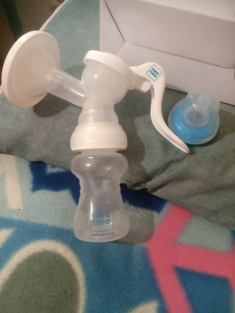 MEE MEE Manual breast pump - PyaraBaby