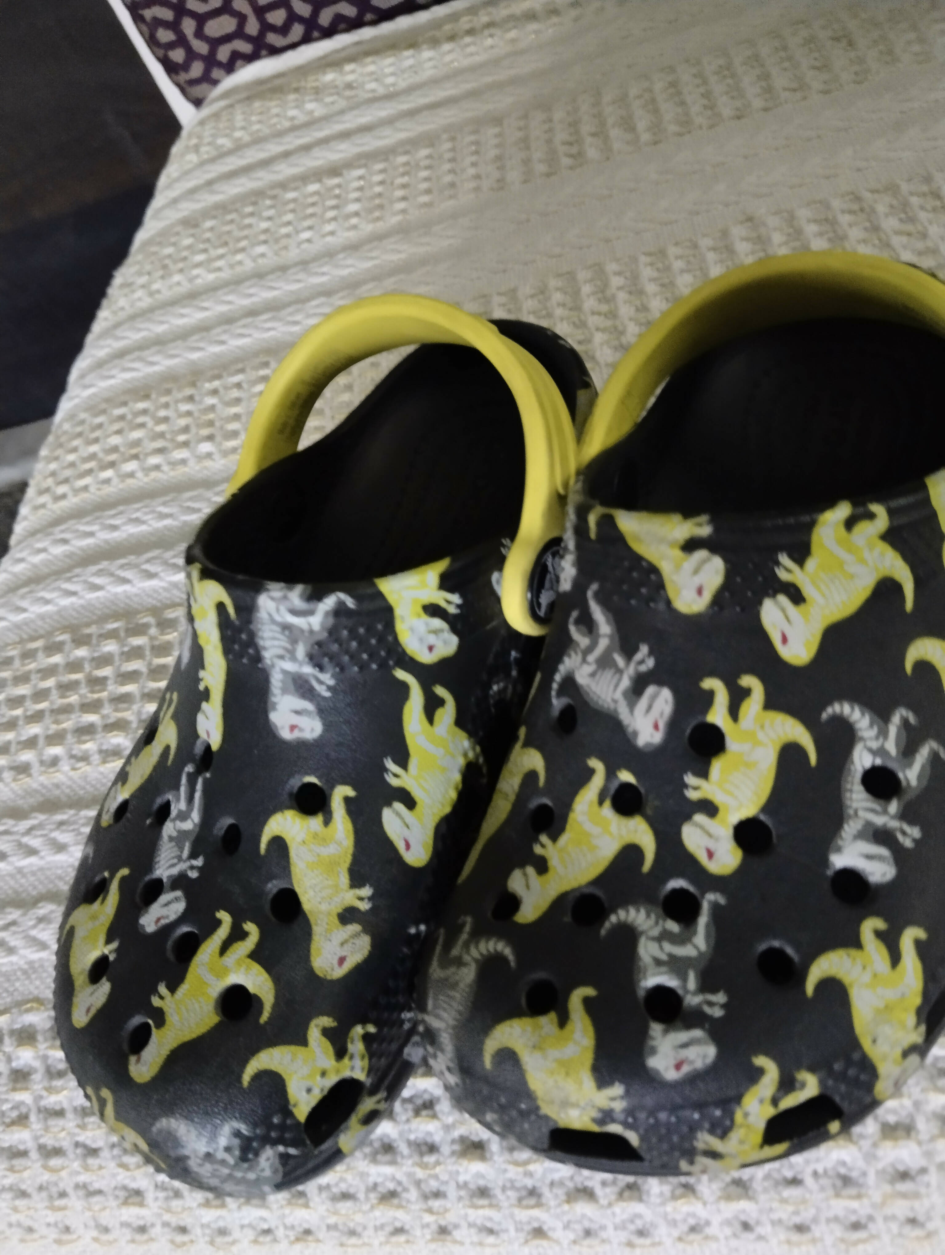 CROCS classic monster print clog.unisex - PyaraBaby